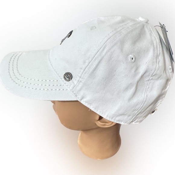ROXY Women's Hat - White with Black Waves NWT - Picture 3 of 7